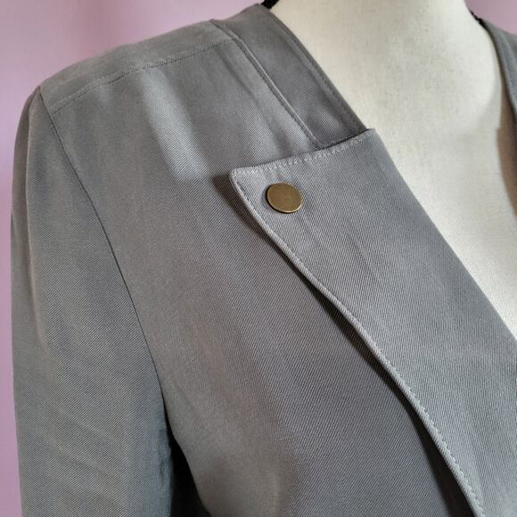 BCBGeneration Sage Green Open Front Buttoned Lapel Peplum Ruffle Hem Jacket - Picture 7 of 16